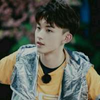 你不要再回头了,我怕我忍不住奋不顾身又跑... 既然不喜欢我，那就不