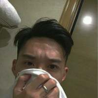 男头走一波 静静地等待，忘记的那