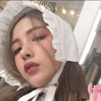 不够优秀倒也干净 总是在笑却快乐很少 ... 在人生的牌局中，发牌