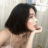 能接受难听的话 也会虚假地待人 长大啊 ... A friend w