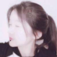 孤独是自己选的高冷不是演的.     ... 没有谁瞧不起你，因为