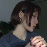 “愿意等你回家吃饭的人就算等到饭菜都凉了... 岁月漫长 要心地善良