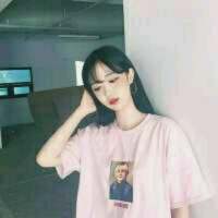 hhh 愿你无忧无疾此生长安