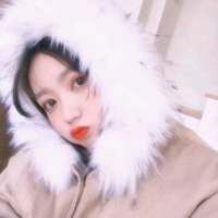 “对我好一点 我和我的可爱都给你 ???... 坚强的女孩子是会哭，