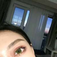 是从未被谁坚定的选择过 幸福就在不远处，然而