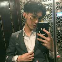 多幸运。 我的坚强隔在一道门外