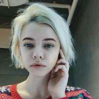 ? ?? ??? ??? ??? ?? ???... 每个肥大的月亮都有胸