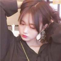 我有香烟和美酒你跟不