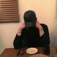 “ 喜欢饮料就别碰那杯水 ” 我将与孤独为伍 在此