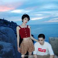 想找个借口 和你讲话 趁机骗个晚安回来 ... 你狂的像风 爱恨都匆