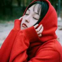 别人问我 你素颜和化妆有区别吗当然有啊... 在你心里捅下这把刀的
