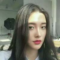 来一波女头 我生来孤独，热闹全靠