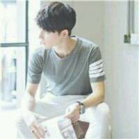 只是依旧静默，流离在