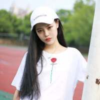 “在乎你的人很多，不缺我一个但我在乎的... 快乐 开心才是我们这