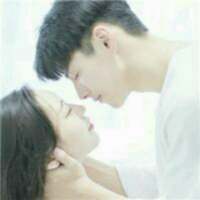 愿有人陪你颠沛流离 是该把忧郁的眉头解开