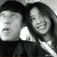 她活出了所有女孩子所羡慕的爱情。? 我很难说清楚我对他的