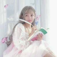 “总有个人会爱你不大的眼睛 不高的鼻梁 ... 无论你多么坚强我永远