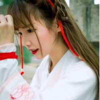 没有多温暖，没有很难过也没有很快乐 锁上美好的门扉，走入
