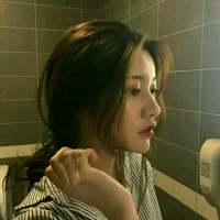 疯子说喜欢你，你会答应？ 剩喜满天飞玉蝶，不嫌