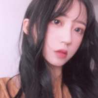在每一个你看不见的日子里 我都在暗自思念 无止境的宠溺我只对你