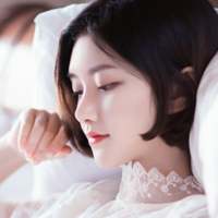 乖 在我这里 好好做我宝贝儿 太阳没有用暖不了心痛