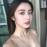 与君初相识犹如故人归 挤满孤独和心酸藉藉无