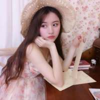 承蒙你出现 够我新鲜感很多年 一个人久了， 不懂两