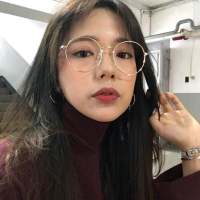 世间万物都能衍生恶意，唯有温柔和阳光会... 我想你了，却只有我一