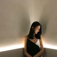 我以为我会哭 但是我没有 你在难过什么 爱而不