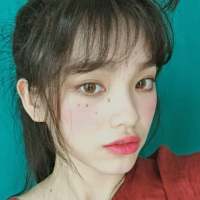 女孩子真正富足的状态应该是见多识 广朋友... 若情话说尽 就请给她