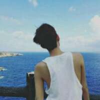 未来的路能不能一直陪着我 每个人都是孤岛，但是