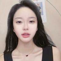你因为被误解而不知所措委屈掉眼泪 别人说... 今天我摔跤了 ”“