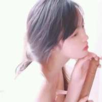 大家好 给大家介绍一下    我叫逼数 希... 有没有一个人能让我一