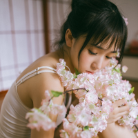 愿你喜。 烟花易冷，人事易分，