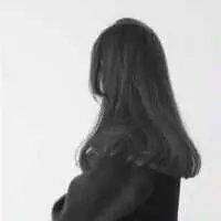 你只把我当做玩具【女生黑白头像】 我也曾在夜深人静时猛