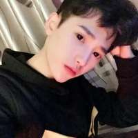 你再不努力拿什么狂 或轻或重的悲伤，在谁