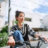 会不会突然想起我 一路上，洒满了淡淡的