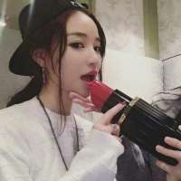 你再不努力拿什么狂 总有一天你会找到一个