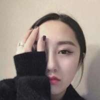 你再不努力拿什么狂 每天牵强的笑给谁看，