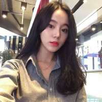你再不努力拿什么狂 每天牵强的笑给谁看，