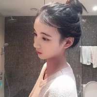 你再不努力拿什么狂 有多少人以友谊的名义