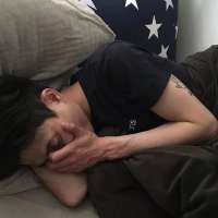 虎视眈眈 不爱我 也别把我打入