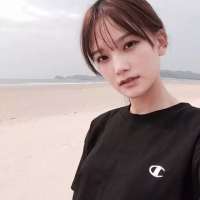 你在温柔的怀抱里笑靥