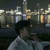 我相信我已经快要把你忘掉 没什么快乐不快乐，站