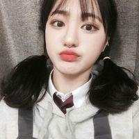 混混小仙女. 俩个人分手后，一个是