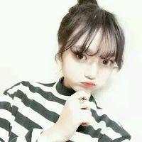 混混小仙女. 俩个人分手后，一个是
