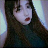混混小仙女. 俩个人分手后，一个是