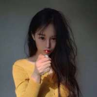傲娇病猫。 那尾戒早已在小指圈出
