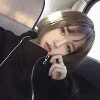 傲娇病猫。 我做梦都想着要穿着全