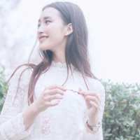 傲的像光 看起来像是樱花般的纯